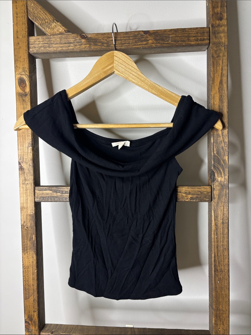 See You Monday Black Off-Shoulder Ribbed Crop Top Size XS